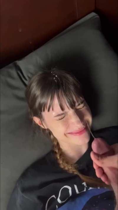 [discord Edging Daily#6321] looking to stroke on cam for anyone that can mimic a female voice well or just dirty talk to me very seductively while i stroke for you! SEND ASL in your first message.