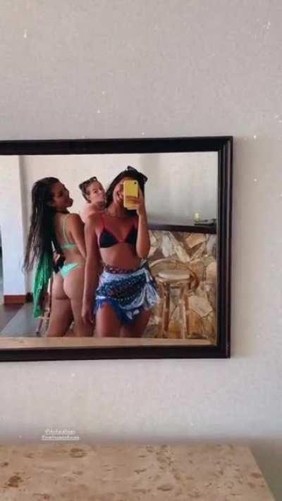 Esse rabo…🤤🤤🤤