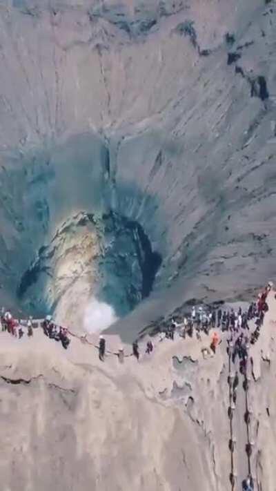 🔥 Mount Bromo in East Java, Indonesia