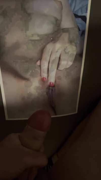 M 36 -> Can I cum on your hot pussy?