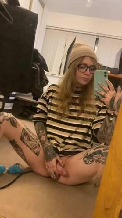 Who likes what I'm hiding?