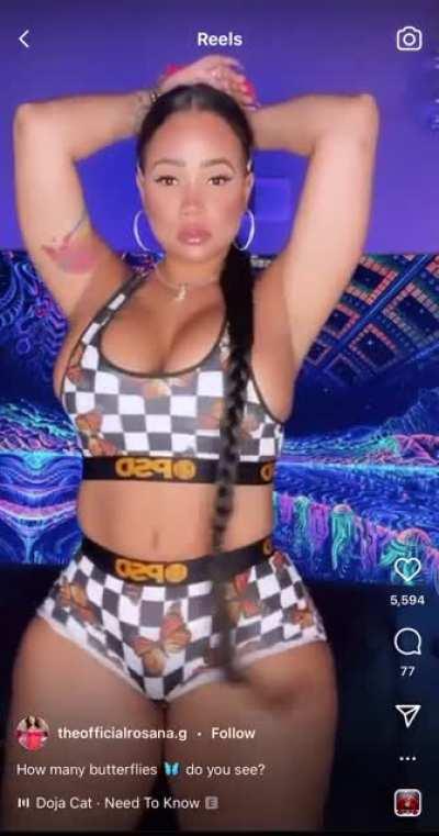 Redroselacubana celebrity booty model 🍭sexy af