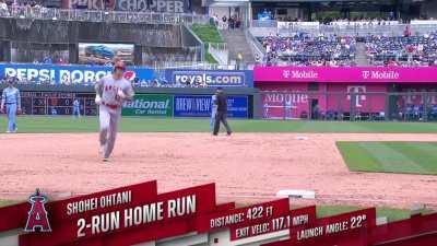[Highlight] Shohei Ohtani hits home run #24 on the season extending his league lead!