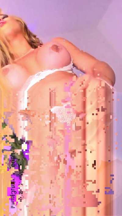 Don't forget the milk 💦