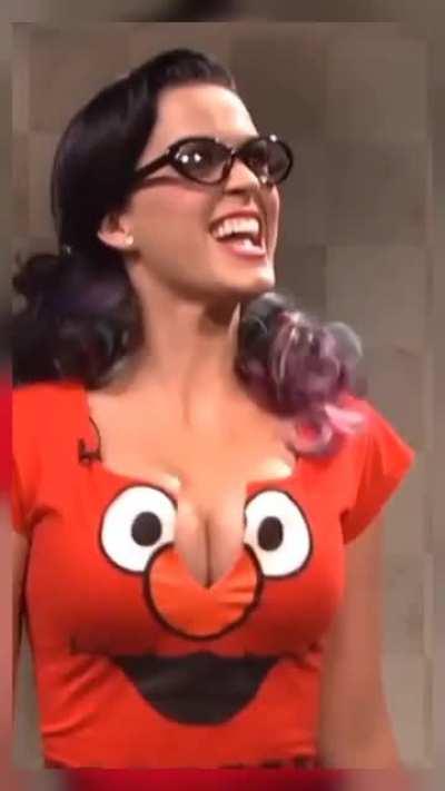 Classic Katy bouncin....