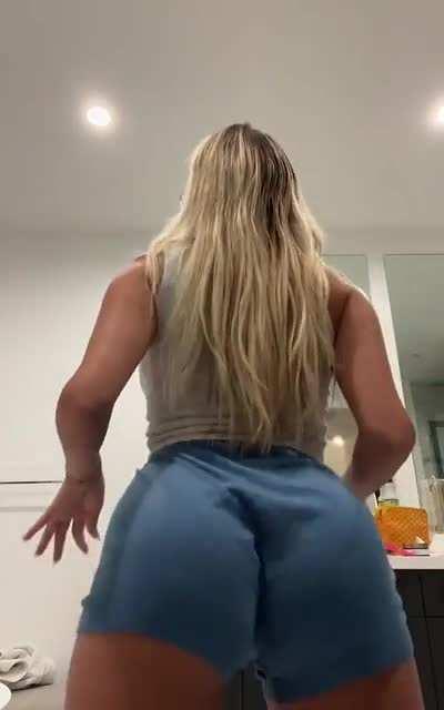 Corinna Kopf almost gave me a heart attack @corinnakopf