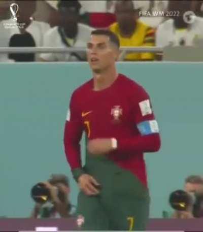 ronaldo eating his foreskin on live tv 😳