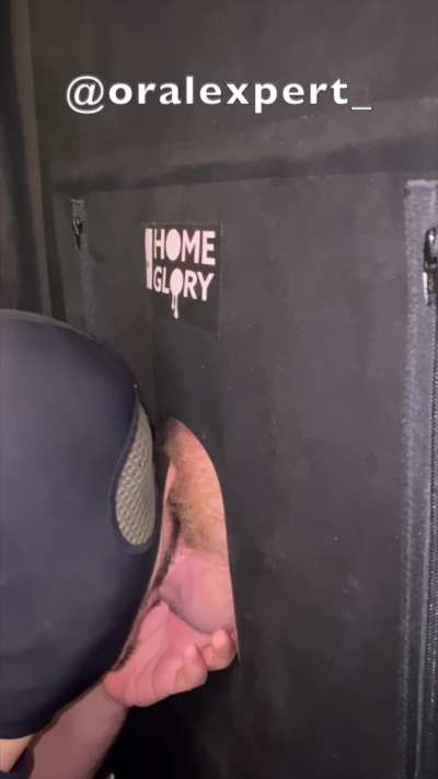 Gym bro with a thick meaty head visited my Gloryhole. Milking his dick felt so good 🤤🔥