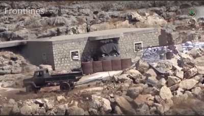 Kurdish Sniper Headshots an ISIS fighter