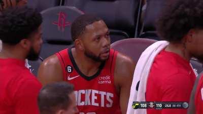 [Highlight] Eric Gordon had no reaction to the young Rockets arguing