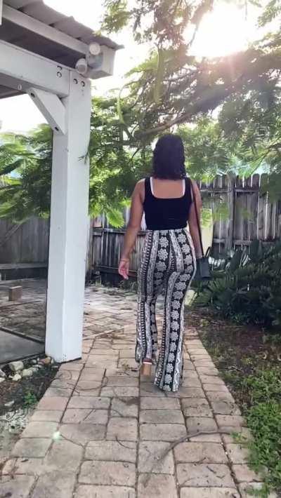 Follow to the side of the house so I can shake this ass on you