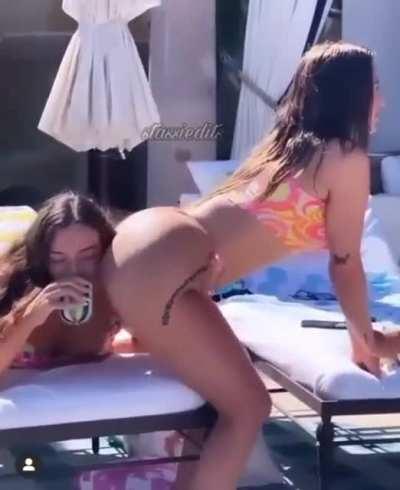 Anastasia Karanikolaou (@StassieBaby)