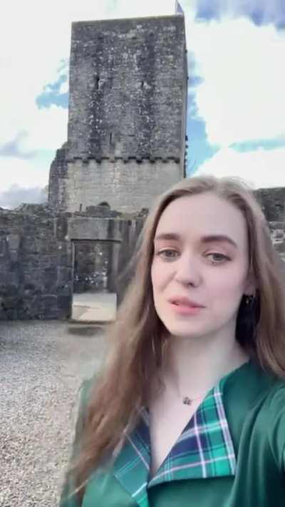 Sending a little love. Enjoy your day you beautiful fkers 💝