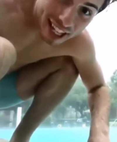 Зарядился позитивом, буквально