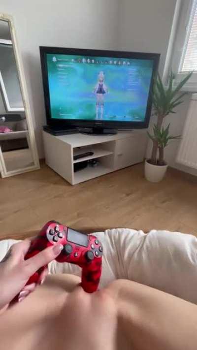 Maybe you can help me in the Genshin, daddy?