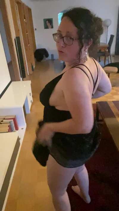 Would you use me like a fuck doll?