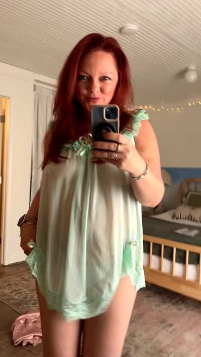 Mommy is feeling sexy