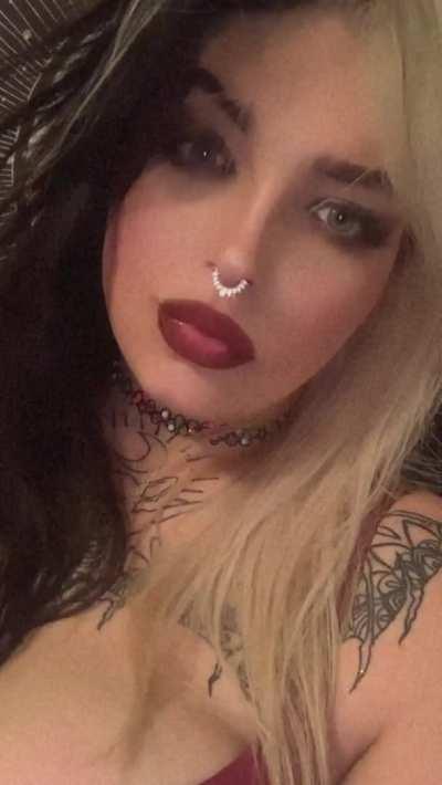 Let me seduce you?😈