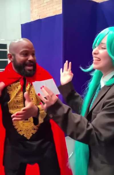 Miku ve Donpollo😰