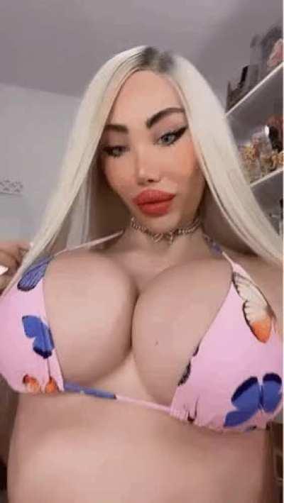 Practicing my boob bounce feels like a really bimbo thing to do