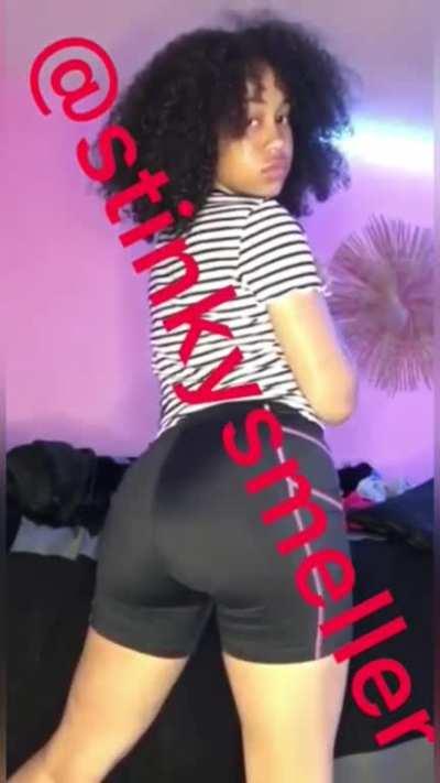 looking for trades (amateur content preferred) or selling cheap dm!