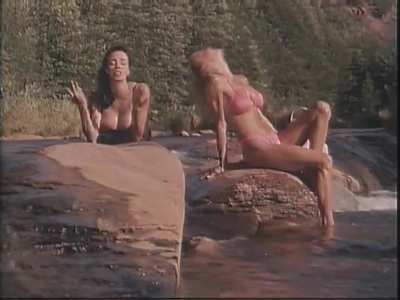 Dona Speir & Roberta Vasquez 