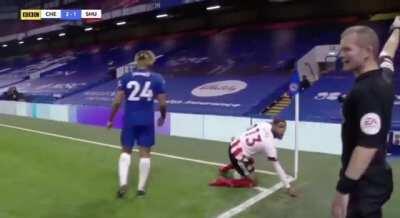 Reece James Shows His Strength Against Lowe