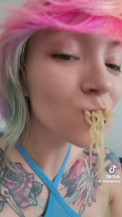 Eating ramen