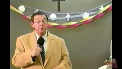 She be spittin' bars tho...