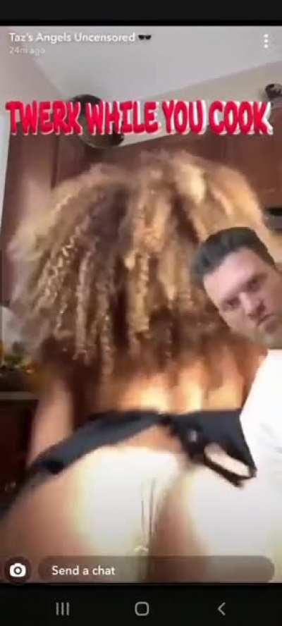 tazsangelsmag (Anabella carrasco)