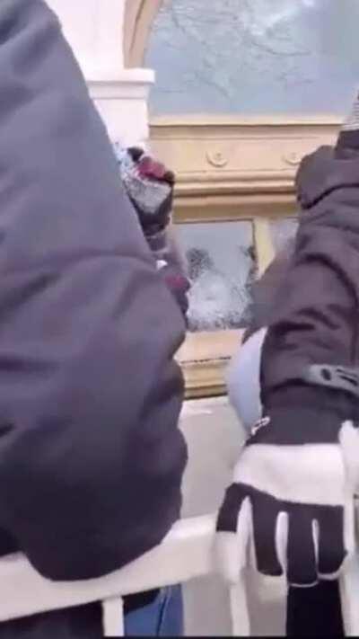 Trump Supporter To ANTIFA BREAKING The Capitol Window “Hey WTF man! Are you Antifa? Are you *%!% Antifa? What are you doing??” While crowd boos.
