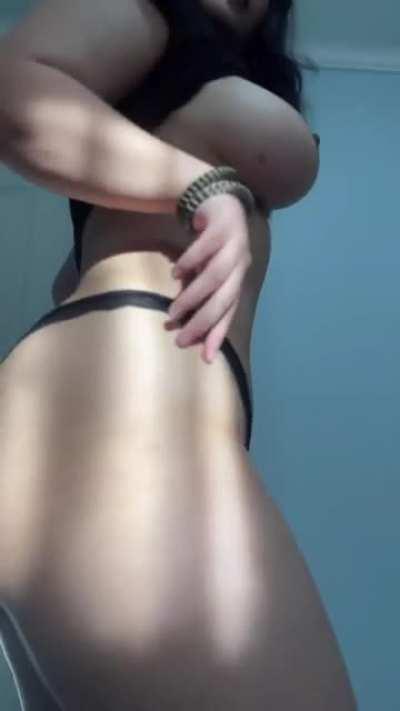 Onlyfans 40% off for 20 new subs! 💖🥰