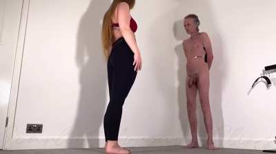 BRUISED BALLS FOR CHRISTMAS - ballbusting cbt 