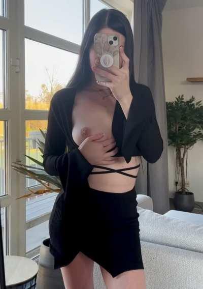 My outfit has easy acces