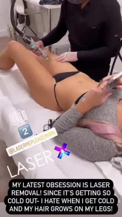 That lucky guy gets really close 👀 🍯