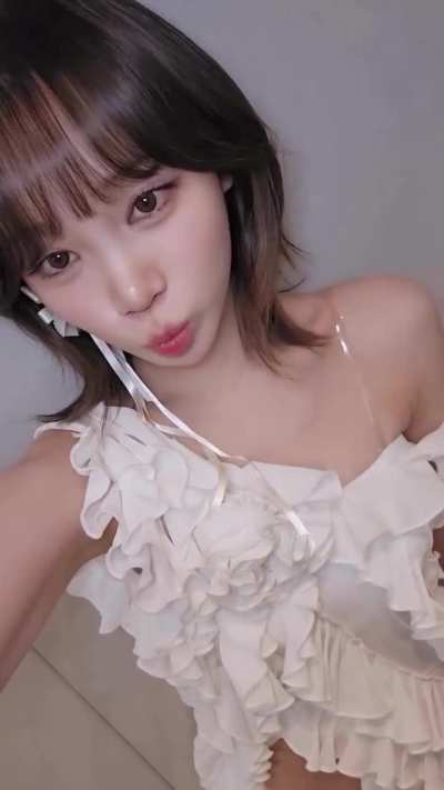 Chaewon of LE SSERAFIM