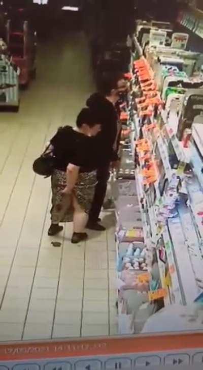 POS takes a dump in the store