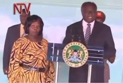 President of Kenya Calls National Press Conference to tell he has no Side chicks 
