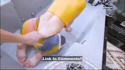 Good Stepbrother Dick to Help Stepsis Get Over It