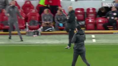 One of the best Klopp moments in LFC.