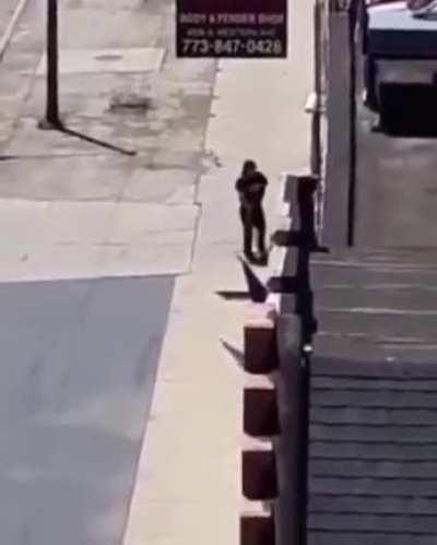 Driver gets road rage after guy throws rock