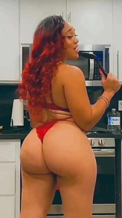 Lorraine (@lorraine_sd)