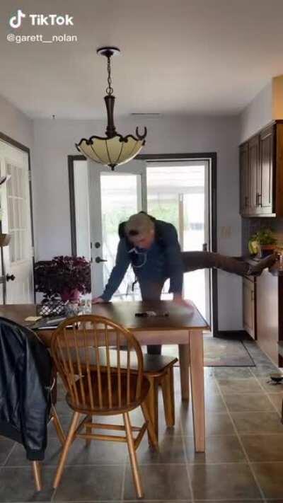 I'm in love with Stacy's mom