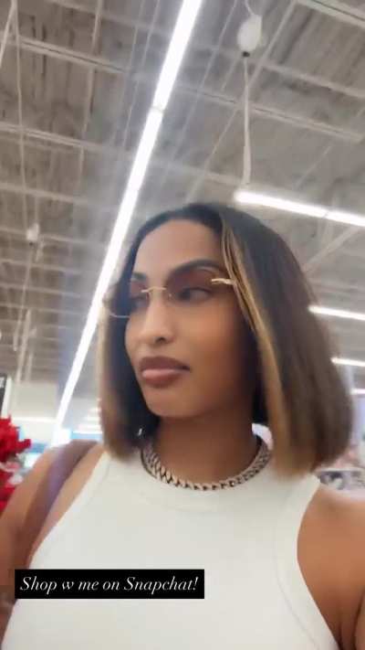 Shenseea | IG story 11.21.25