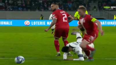 Cristiano Ronaldo yellow card for simulation against Luxemborg at 57th minute