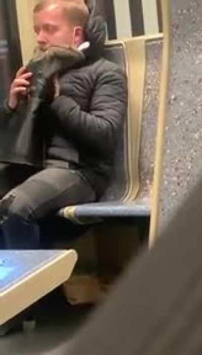 Dennis Prager spotted on public transportation