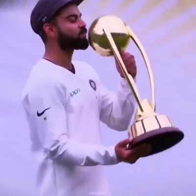 End of an era 😭😢 #ViratKohli