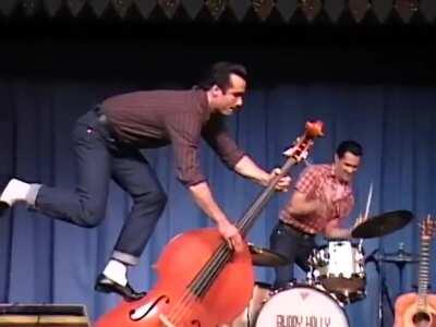 Ik this is cool but I agree with the original poster. I would never do this.