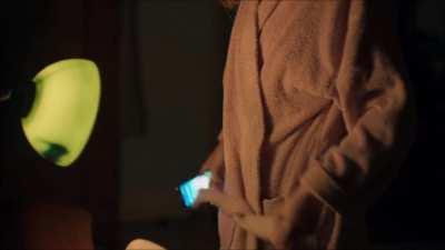 DAISY EDGAR-JONES taking nude selfie in NORMAL PEOPLE (2020)