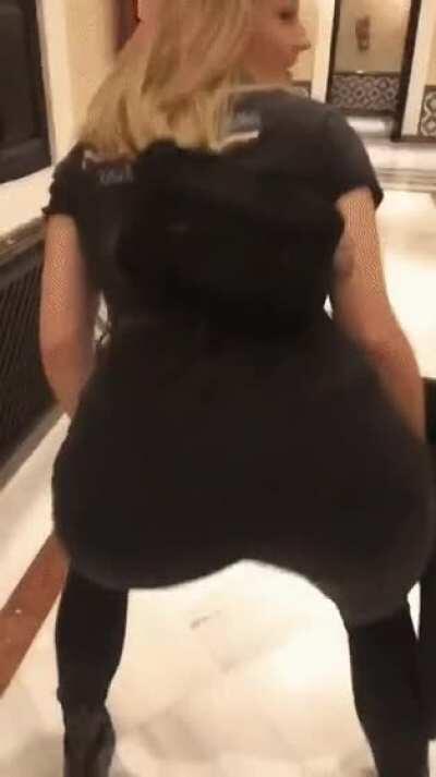 Showing of her Assets